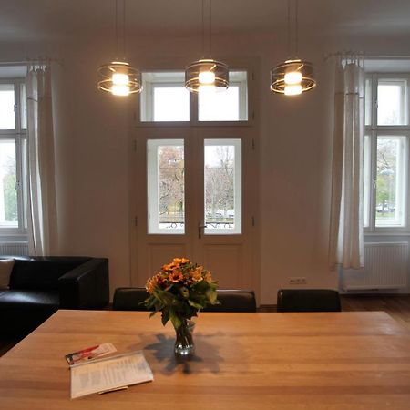 Casa Nostra - Ausgefallene Wohnung Am Augarten Bécs Kültér fotó