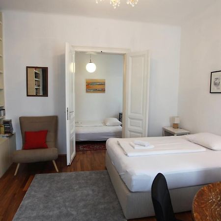Casa Nostra - Ausgefallene Wohnung Am Augarten Bécs Kültér fotó