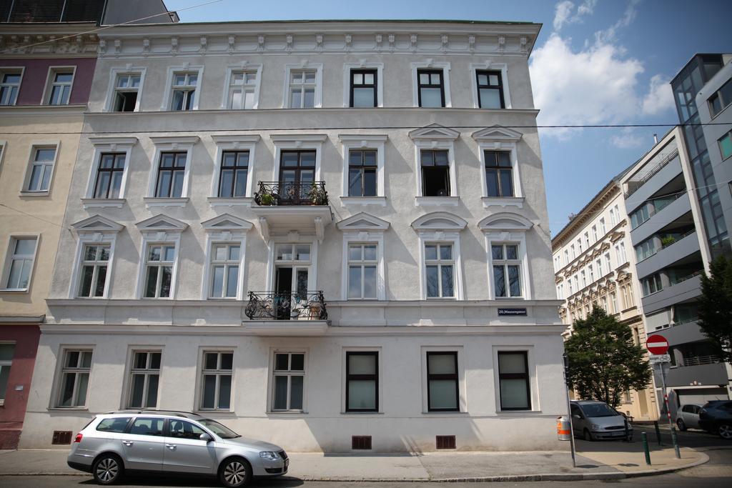 Casa Nostra - Ausgefallene Wohnung Am Augarten Bécs Kültér fotó